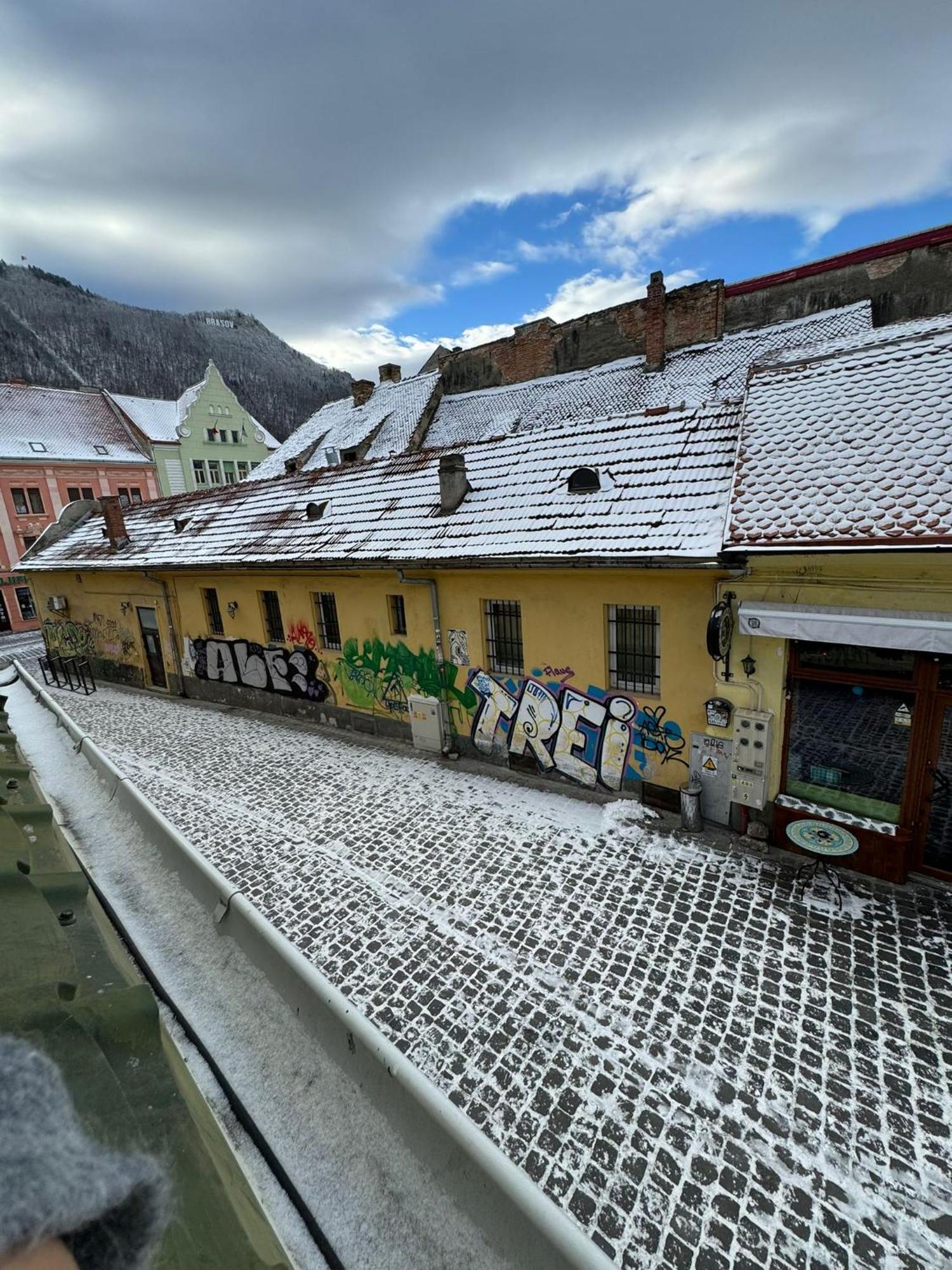 Central Stay Brașov Exterior foto